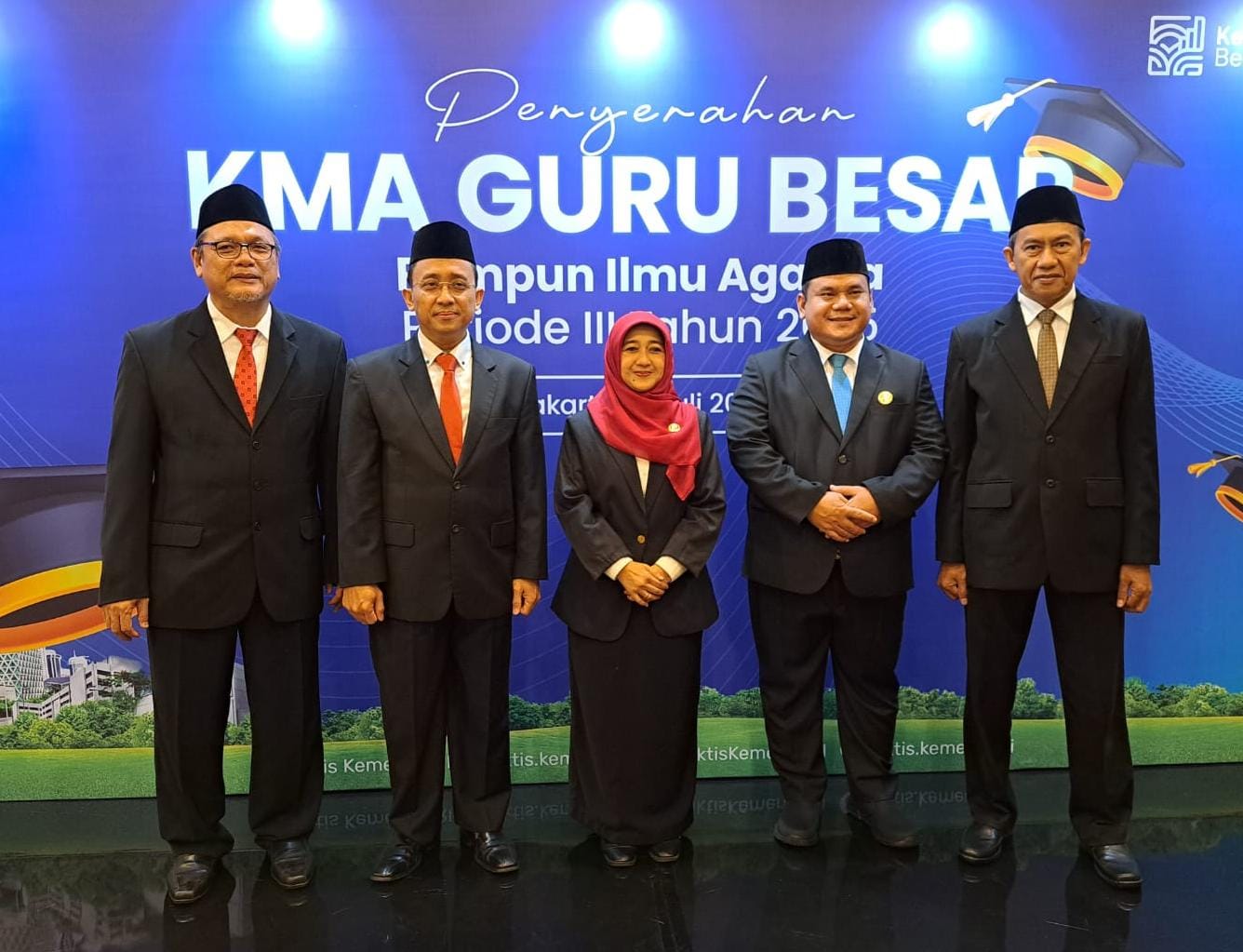 Prof. Dr. KH. Hasani Ahmad Said, M.A. Raih Amanah Guru Besar, Mengukuhkan Jejak Pengabdian untuk Umat dan Bangsa